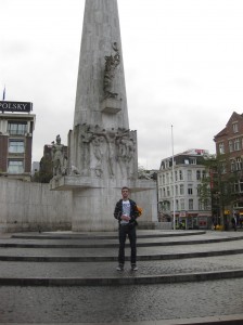 amsterdam square Amsterdam square (photo by Japanese tourist)